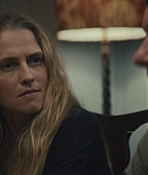 adoringteresap_thelastanniversary_1x04_caps_0913.jpg
