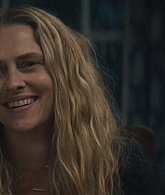 adoringteresap_thelastanniversary_1x04_caps_0921.jpg