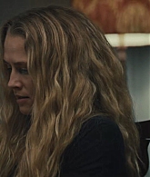 adoringteresap_thelastanniversary_1x04_caps_0938.jpg