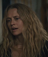 adoringteresap_thelastanniversary_1x04_caps_1091.jpg