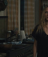 adoringteresap_thelastanniversary_1x04_caps_1121.jpg