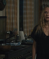 adoringteresap_thelastanniversary_1x04_caps_1122.jpg
