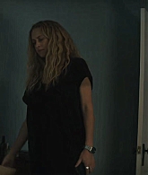 adoringteresap_thelastanniversary_1x04_caps_1153.jpg