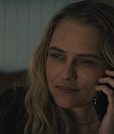 adoringteresap_thelastanniversary_1x04_caps_1243.jpg