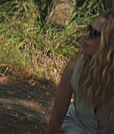 adoringteresap_thelastanniversary_1x04_caps_1289.jpg