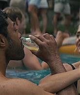 adoringteresap_thelastanniversary_1x04_caps_1555.jpg