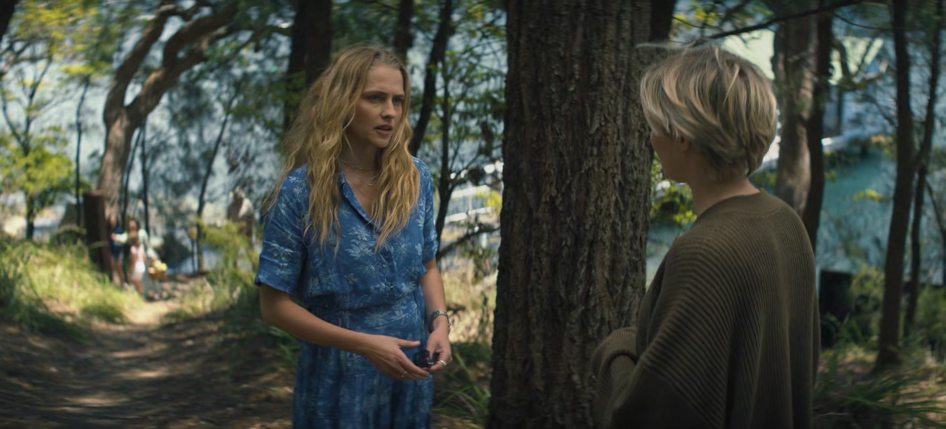 adoringteresap_thelastanniversary_1x06_caps_0100.jpg