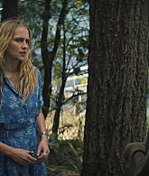 adoringteresap_thelastanniversary_1x06_caps_0096.jpg