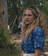adoringteresap_thelastanniversary_1x06_caps_0139.jpg