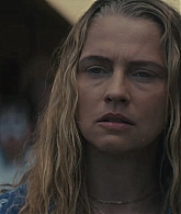 adoringteresap_thelastanniversary_1x06_caps_0274.jpg