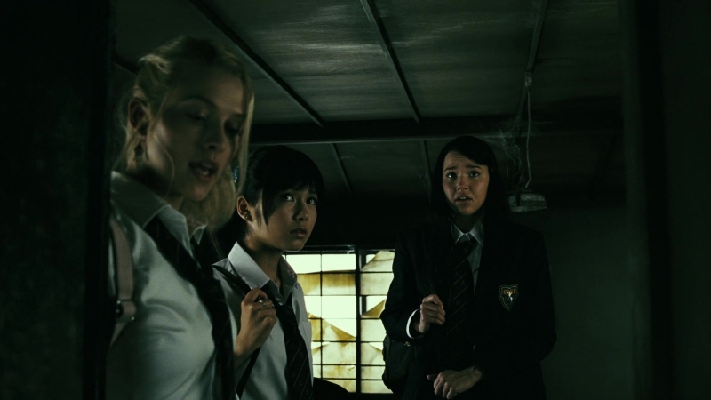 Click to view full size image
==============
The_Grudge_2_2006_1080p_BluRay__01751.jpg The_Grudge_2_2006_1080p_BluRay__01751.jpg
